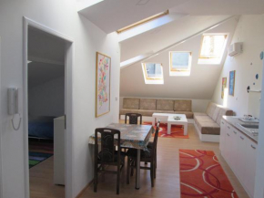 Гостиница Beograd Admiral Apartments  Белград